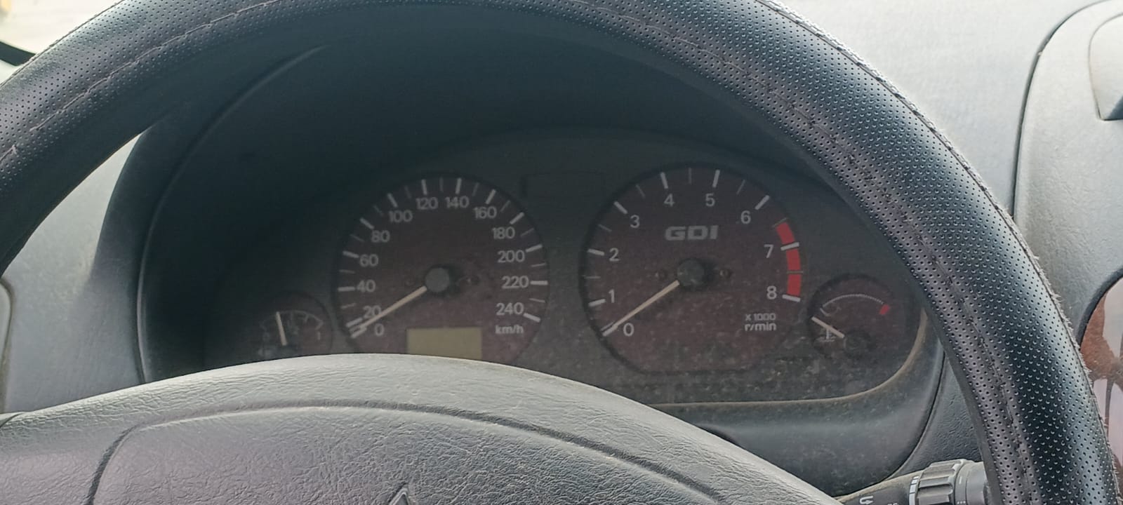 MITSUBISHI Carisma (DA) [Fabr 1995-2007]