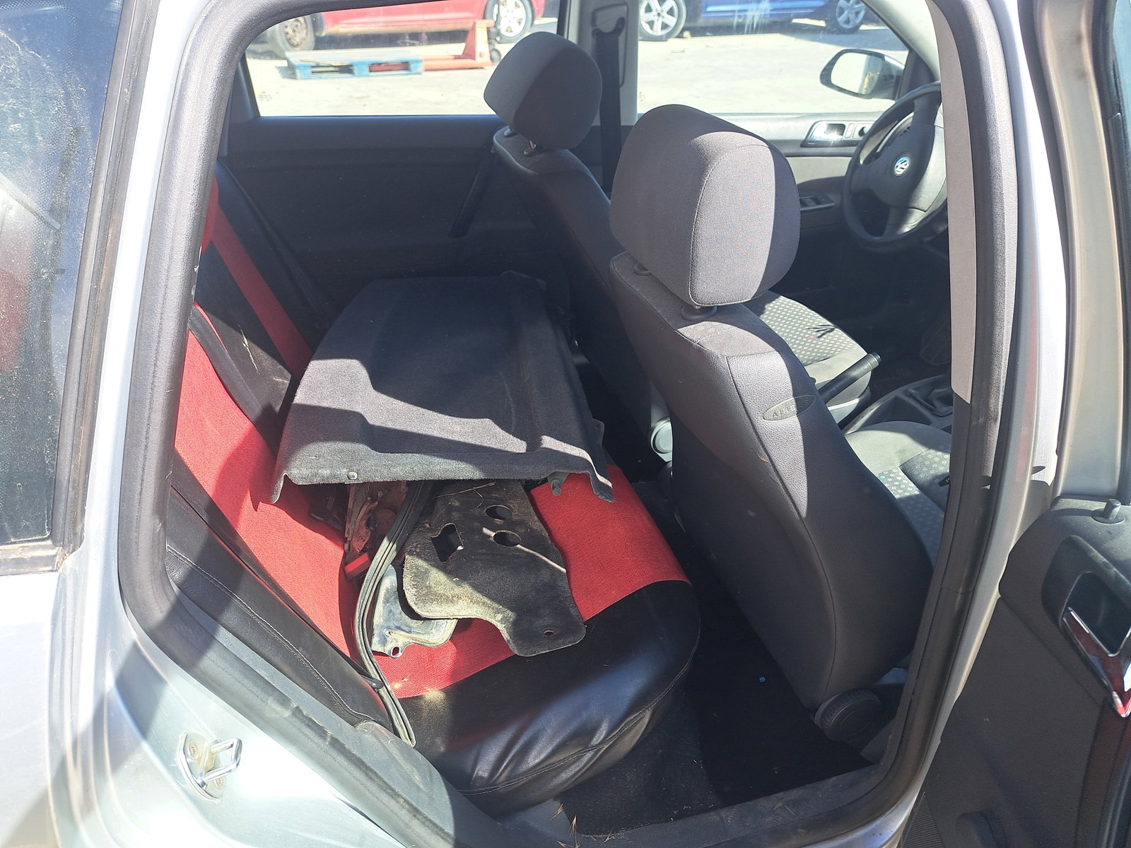 Volkswagen Polo (9N) [Fabr 2001-2008]