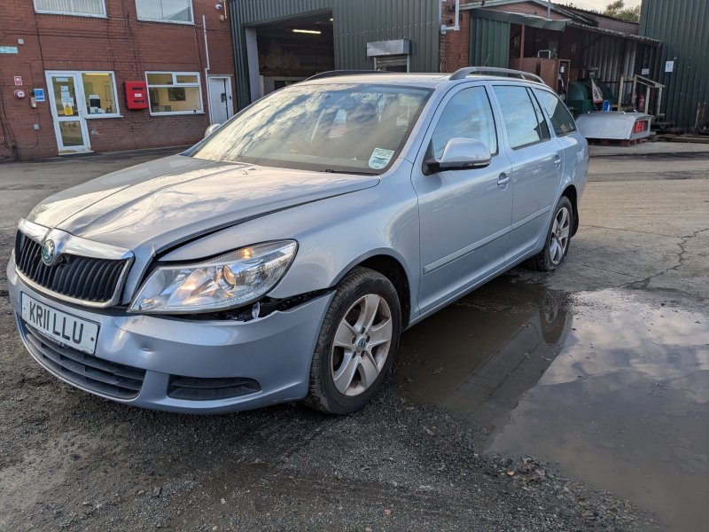 Skoda Octavia 2 Combi (1Z5) [Fabr 2004-2013] Facelift