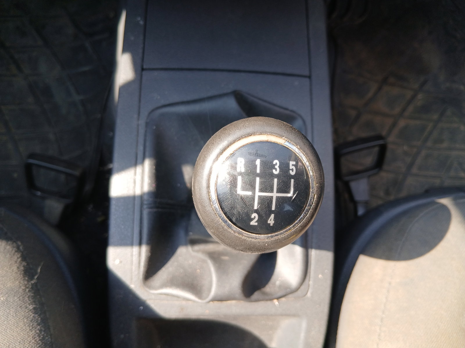 Volkswagen Polo (9N) [Fabr 2001-2008]