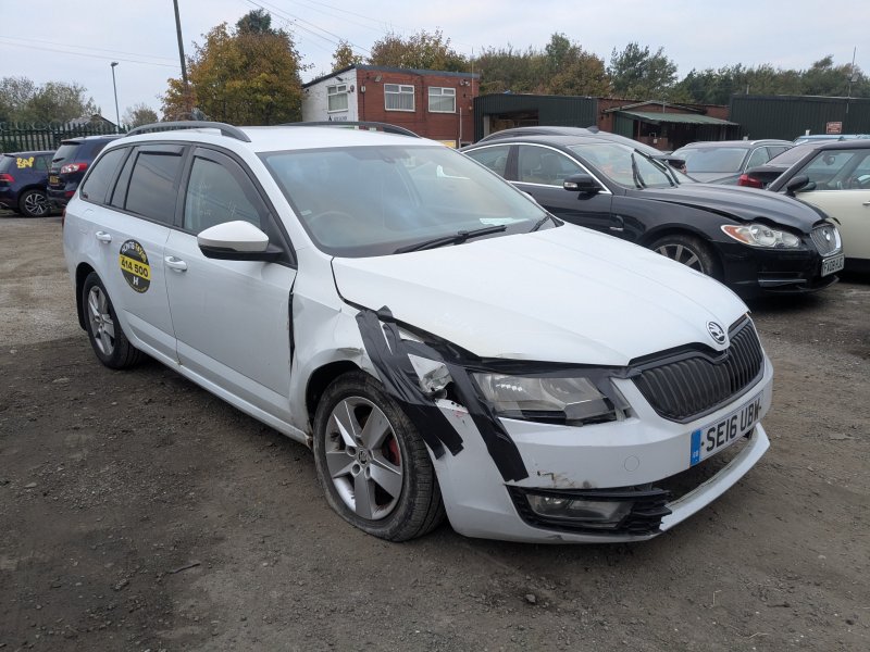 Skoda Octavia 3 Combi (5E5) [Fabr 2012-prezent]