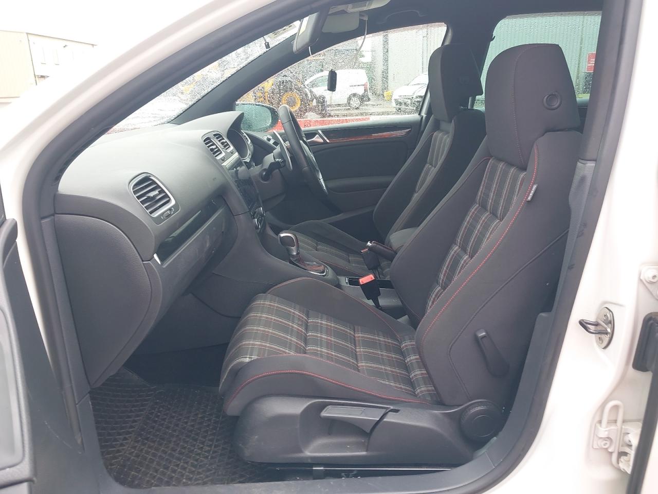 Volkswagen Golf 6 (5K1) GTI [Fabr 2009-2013]