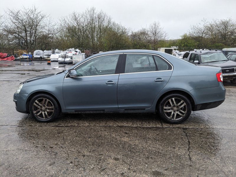 Volkswagen Jetta 3  (1K2) [Fabr 2005-2010]