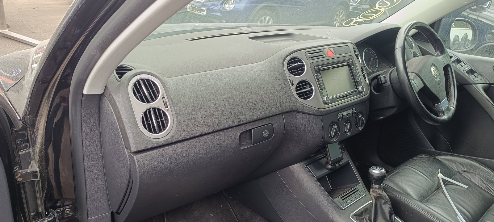 Volkswagen Tiguan (5N) [Fabr 2007-2016]