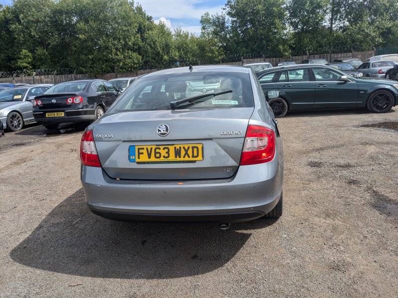 Skoda Rapid (NH3) [Fabr 2012-2019]