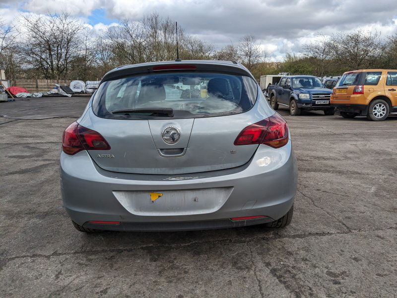 Opel Astra J [Fabr 2009-2015]