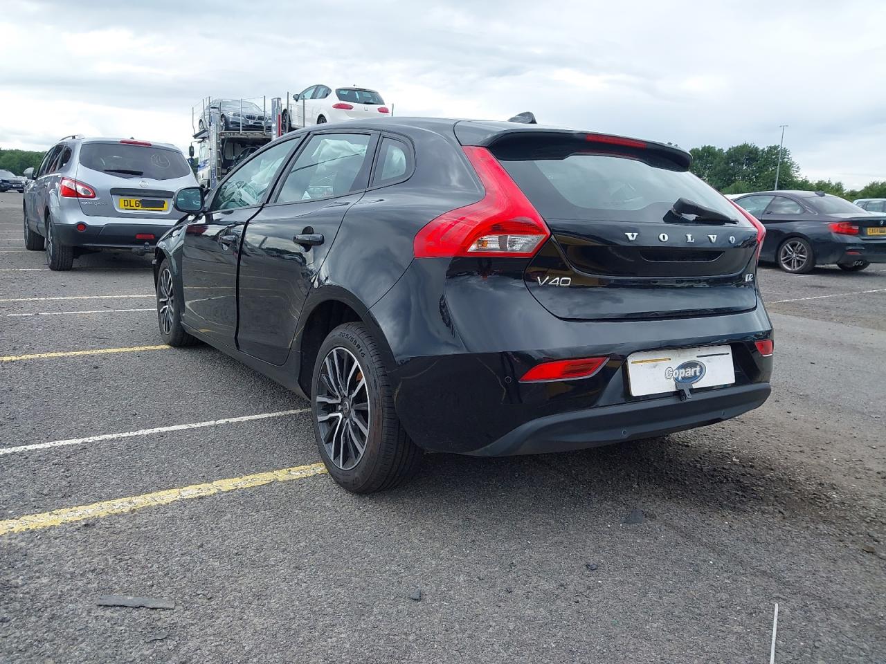 Volvo V40 II Facelift  [Fabr 2013-2019]
