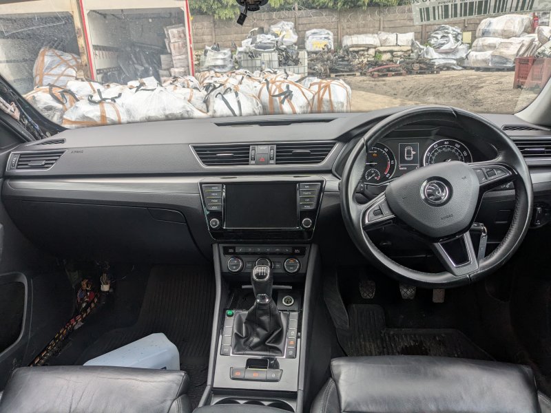 Skoda Superb III Combi (3V5) [Fabr 2015-2024]