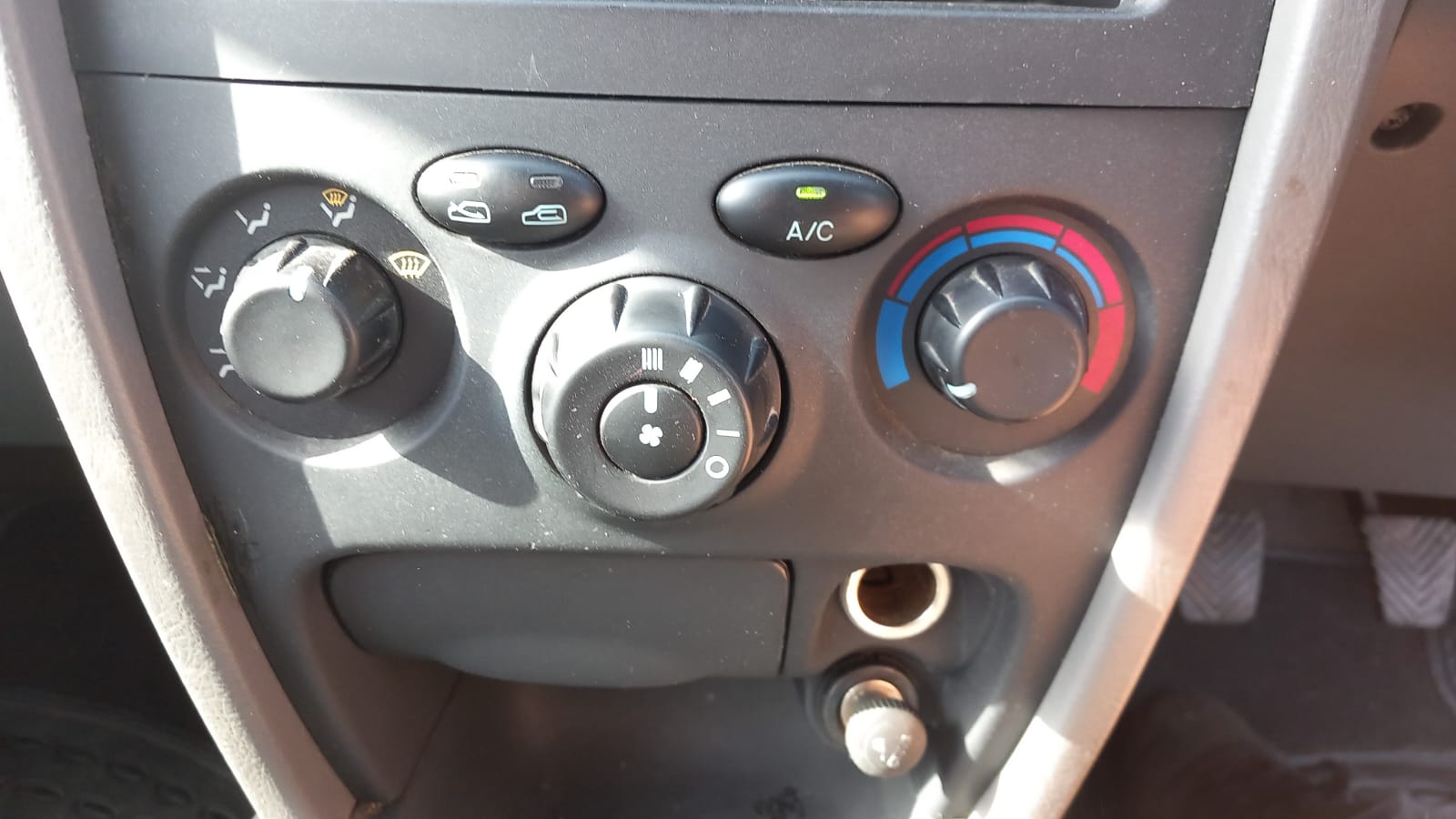 Hyundai Santa Fe 1 (SM) [Fabr 2000-2006]