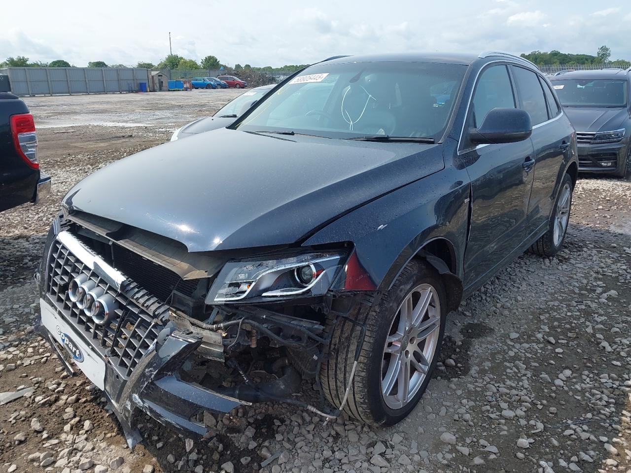 AUDI Q5 (8RB) [Fabr 2008-2016] S-line