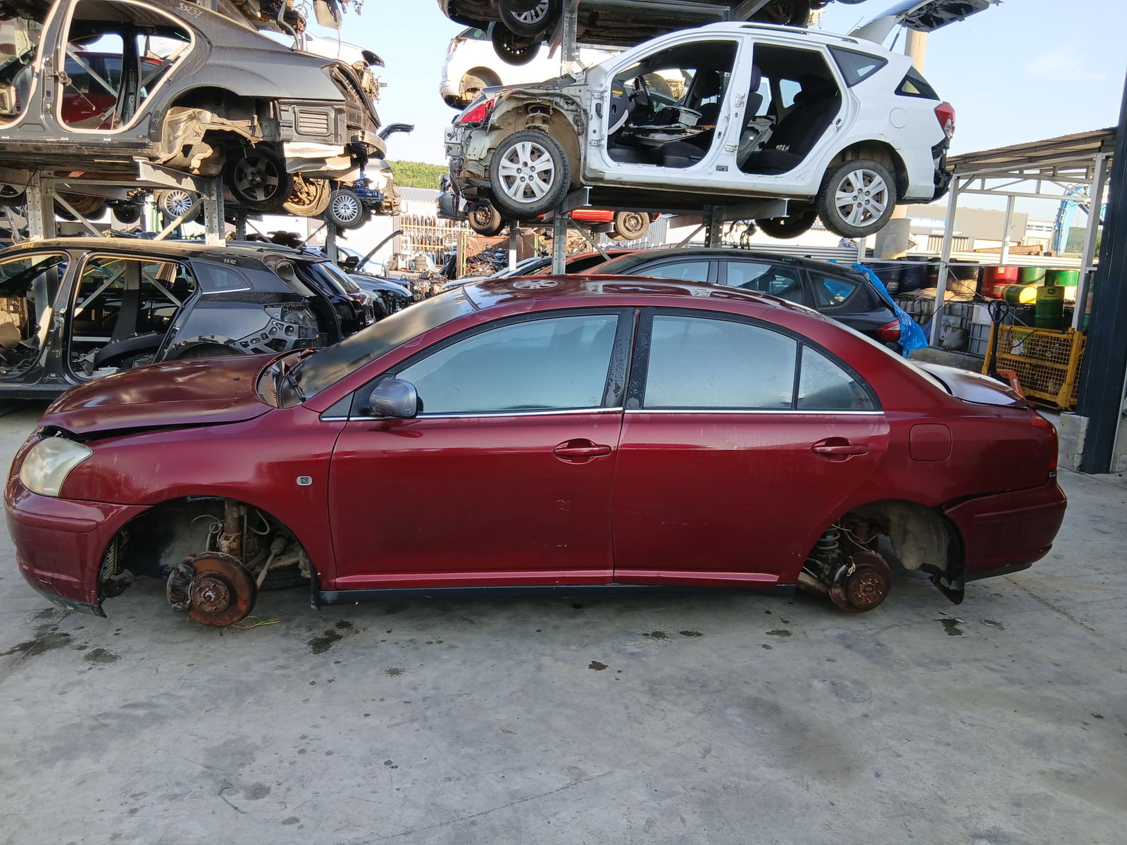 Toyota Avensis II (T25) [Fabr 2002-2008]