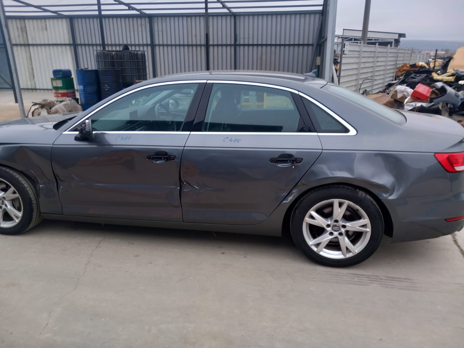 AUDI A4 (8W2, B9) [Fabr 2015-2023]